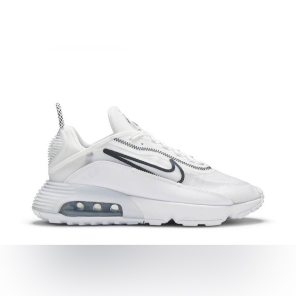 Nike Shoes - Nike Women’s Nike Airmax 2090
